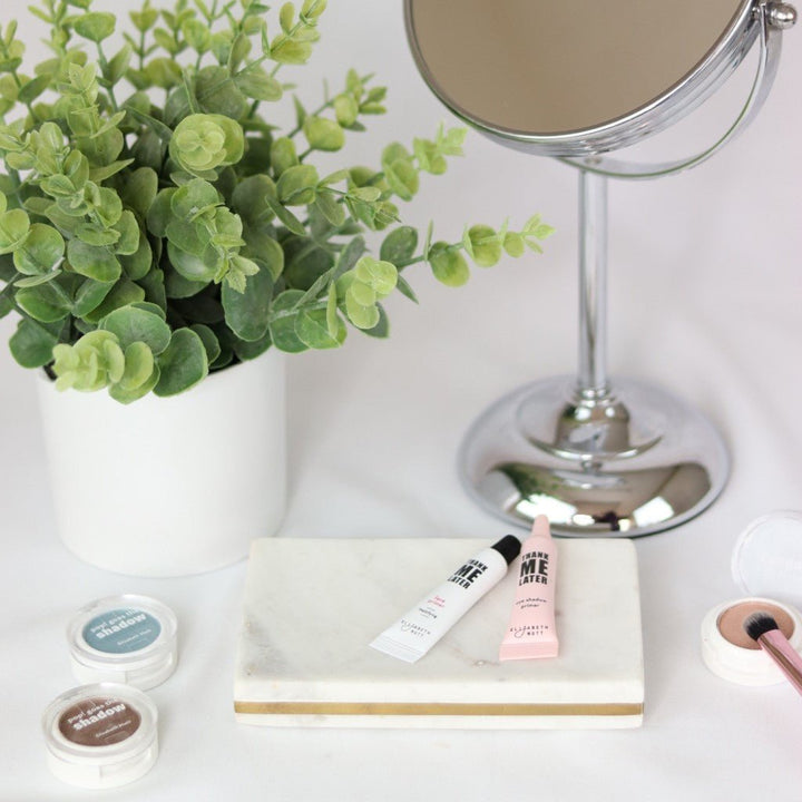 How to use eye primer by Elizabeth Mott